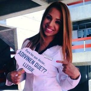 Meet your Posher, Romelie